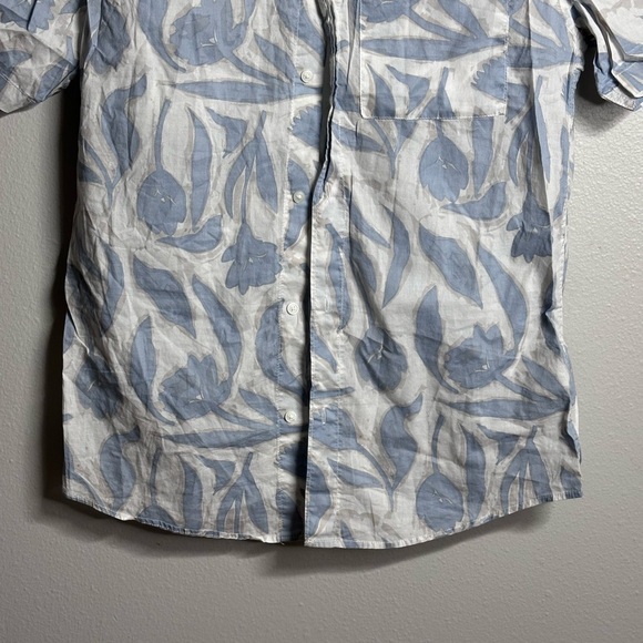 H&M Men Casual button Shirt‎ size Small Hawaiian - Picture 3 of 8